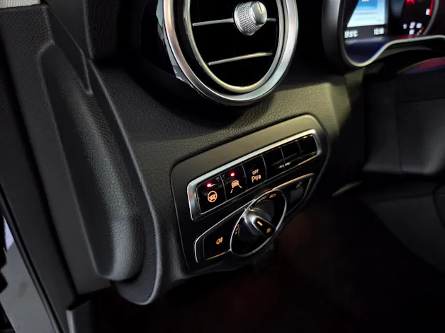 MERCEDES-BENZ GLC 250 4m