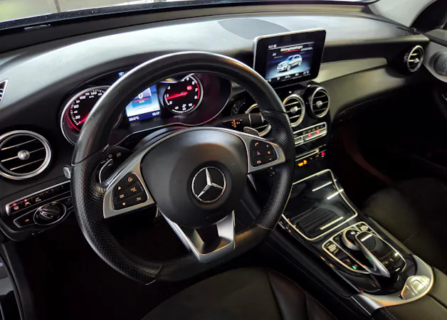 MERCEDES-BENZ GLC 250 4m