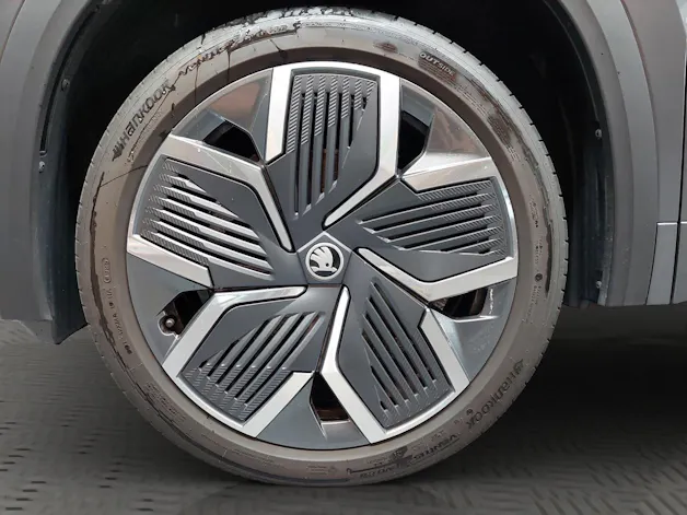 SKODA Kodiaq 2.0 TDI Sportline 4x4