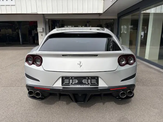 FERRARI GTC 4 Lusso