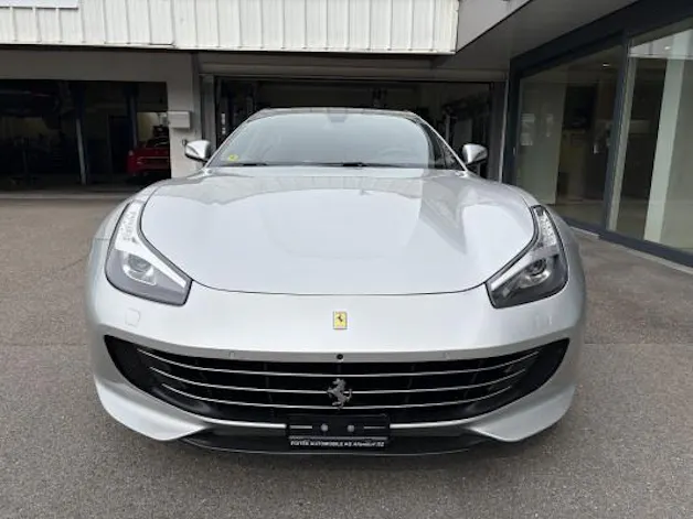 FERRARI GTC 4 Lusso