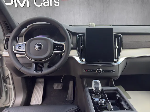 VOLVO XC90 B5 Benzin Mild Hybrid AWD Black Edition Geartronic