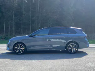 OPEL Astra Sports Tourer 1.2i Turbo GS Automat
