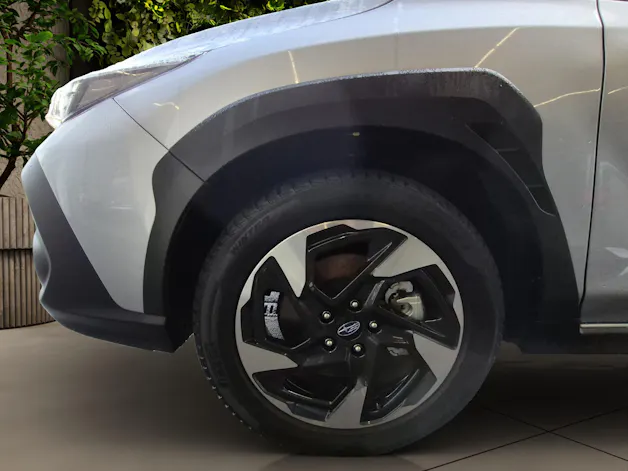 Subaru Crosstrek 2.0i e-Boxer Swiss Plus