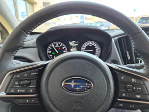 Subaru Crosstrek 2.0i e-Boxer Swiss Plus
