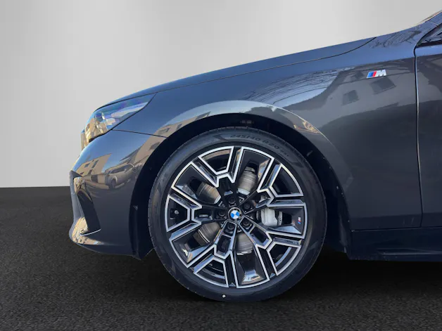 BMW i5 G60 xDrive40 M Sport Edition