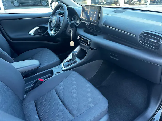Toyota Yaris 1.5 VVT-i HSD Comfort