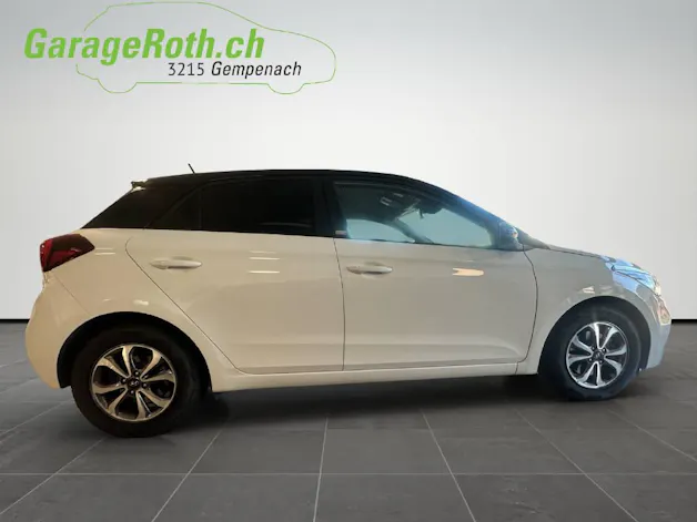 HYUNDAI i20 1.0 T-GDi Amplia