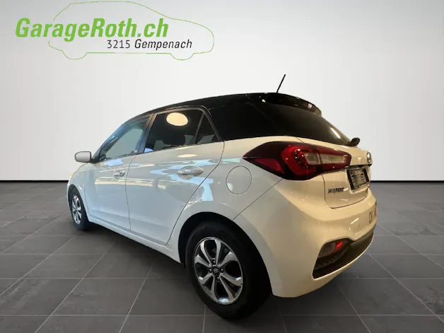 HYUNDAI i20 1.0 T-GDi Amplia
