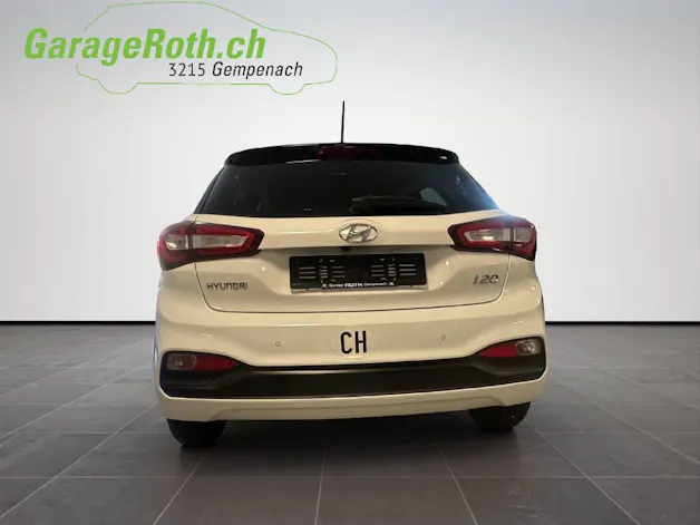 HYUNDAI i20 1.0 T-GDi Amplia