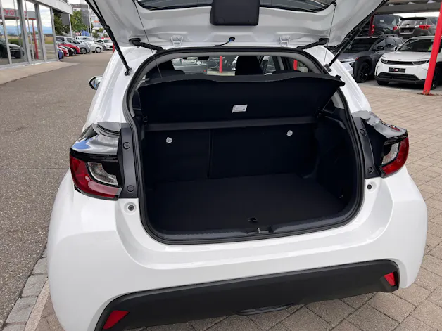 Toyota Yaris 1.5 VVT-i HSD Comfort