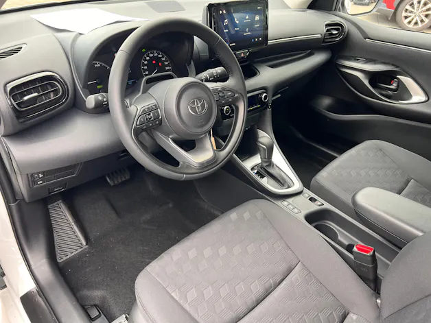 Toyota Yaris 1.5 VVT-i HSD Comfort