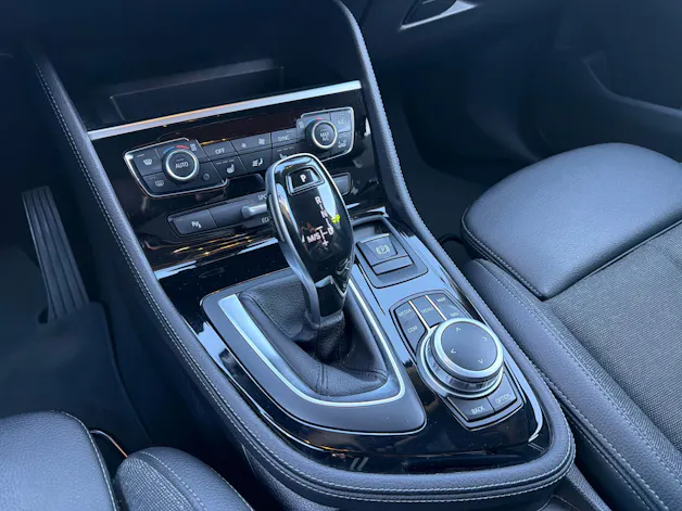 BMW 225i xDrive Sport Line Steptronic