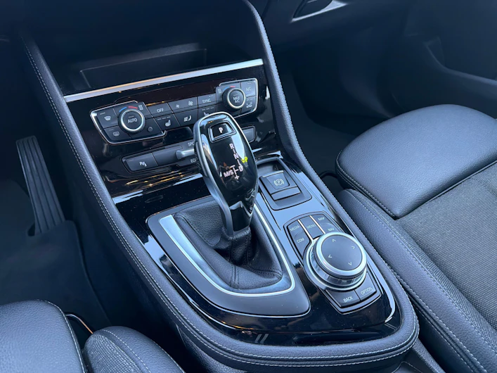 Fahrzeugbild BMW 2 SERIES