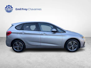 https://vehicle.imgix.net/4467280/b47f2776-1899-45ae-bdd1-2f15e7ef9de5.jpg