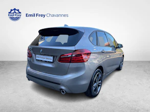 https://vehicle.imgix.net/4467280/fb118699-e504-46ee-94e5-28865879ddb4.jpg