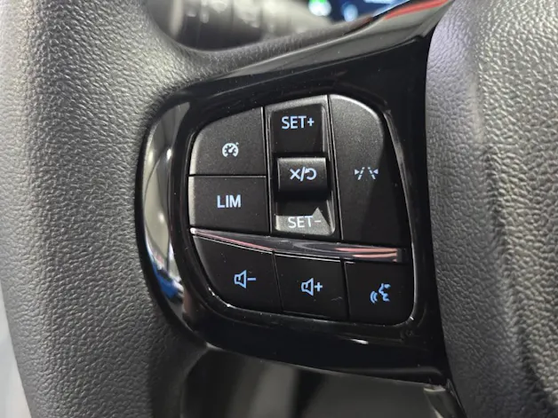 FORD Transit Custom Van 280 L1 2.0 EcoBlue 110 PS Trend