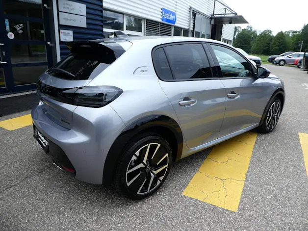 PEUGEOT 208 1.2 Hybrid 145 GT