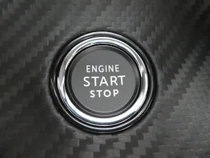 PEUGEOT 208 1.2 Hybrid 145 GT