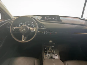 https://vehicle.imgix.net/4467317/f3b8cbae-d785-4d95-9a7f-96106f8438f2.jpg