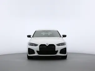 BMW i4 Limousine M60