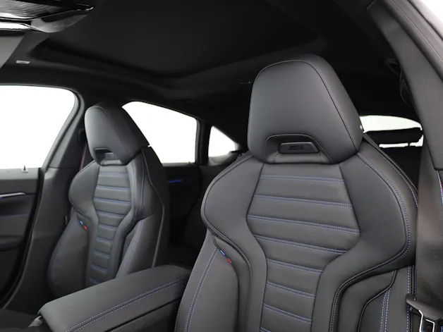 BMW i4 Limousine M60