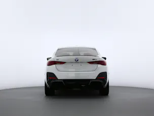 BMW i4 Limousine M60