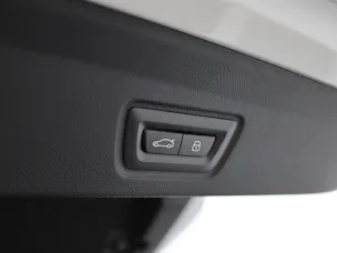 BMW i4 Limousine M60