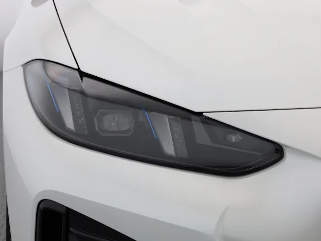 BMW i4 Limousine M60