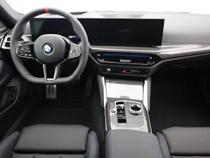 BMW i4 Limousine M60