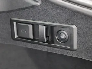BMW i4 Limousine M60