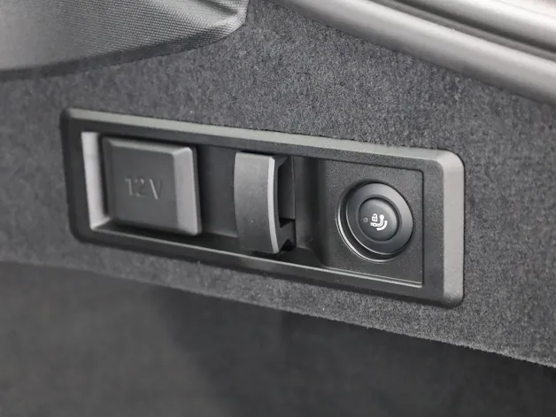 BMW i4 Limousine M60