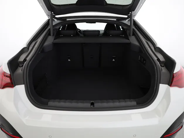 BMW i4 Limousine M60