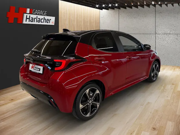 Toyota Yaris 1.5 VVT-i HSD Premium