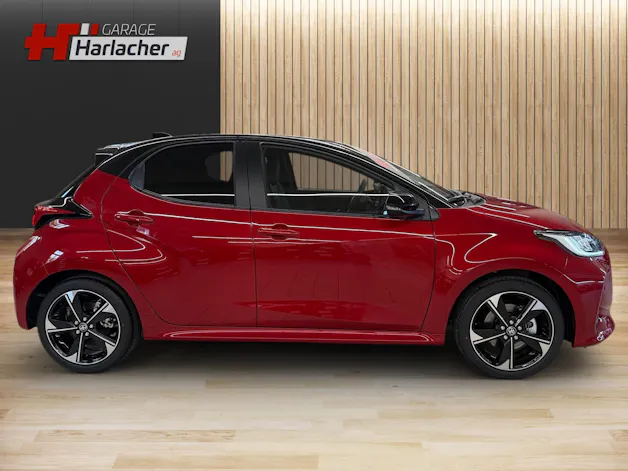Toyota Yaris 1.5 VVT-i HSD Premium