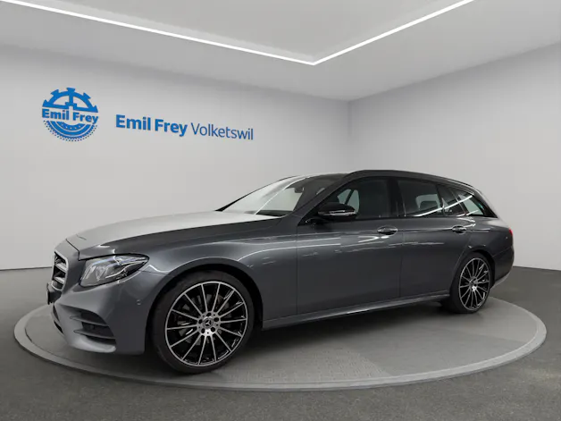 MERCEDES-BENZ E-Klasse Kombi E 200 AMG Line 4matic
