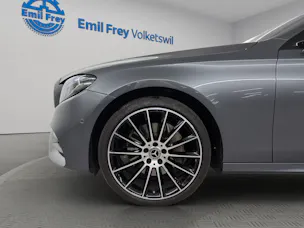 MERCEDES-BENZ E-Klasse Kombi E 200 AMG Line 4matic