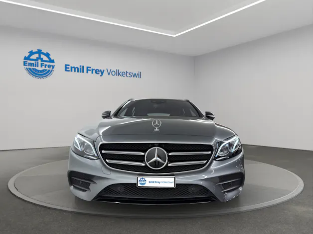 MERCEDES-BENZ E-Klasse Kombi E 200 AMG Line 4matic