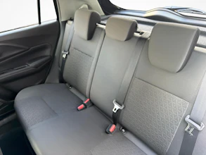 https://vehicle.imgix.net/4467426/b21f1328-8e08-4470-b8f3-0e07246a8e88.jpg