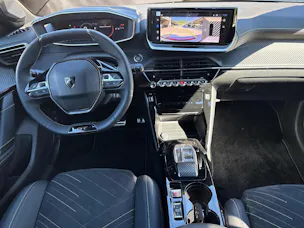 PEUGEOT 208 1.2 Hybrid 145 GT Exclusive