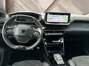 PEUGEOT 208 1.2 Hybrid 145 GT Exclusive