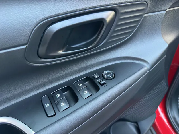 HYUNDAI Bayon 1.0 T-GDi Amplia Safety Pack