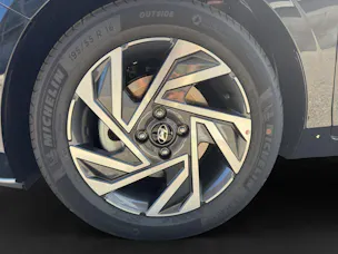 HYUNDAI i20 1.0 T-GDi Amplia Go Pack Safe Tec