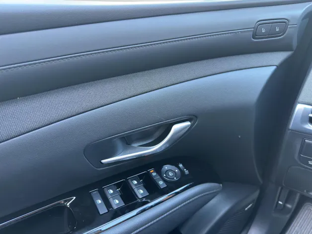HYUNDAI Tucson 1.6 T-GDi PHEV Vertex Sunroof 4WD