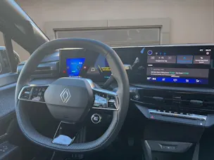 RENAULT CLIO E-TECH FULL HYBRID techno full hybrid E-Tech 160