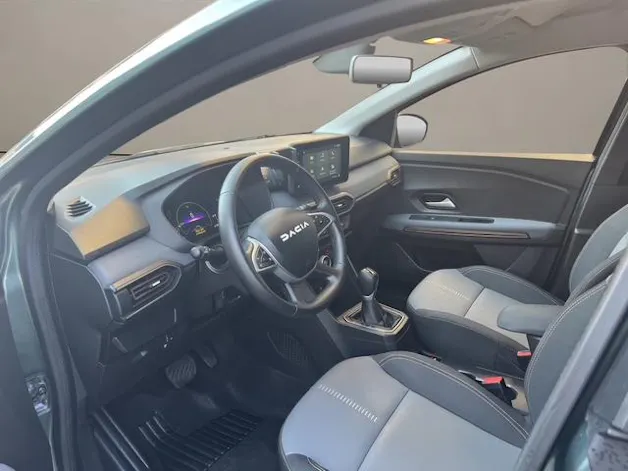 DACIA Jogger 1.6 Hybrid Extreme