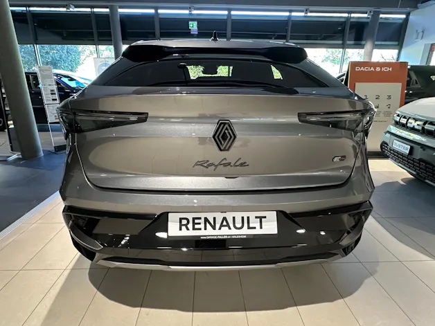 RENAULT Rafale 1.2 E-Tech Plug-in Atelier Alpine