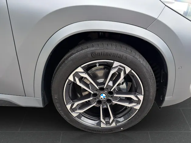 BMW iX1 U11 20 eDrive