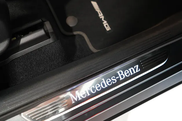 MERCEDES-BENZ GLC-Klasse X253 GLC 300 e AMG Line 4m