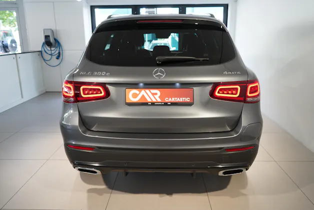 MERCEDES-BENZ GLC-Klasse X253 GLC 300 e AMG Line 4m
